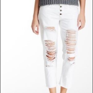 Joe’s Jeans The Sawyer Crop white distressed jeans